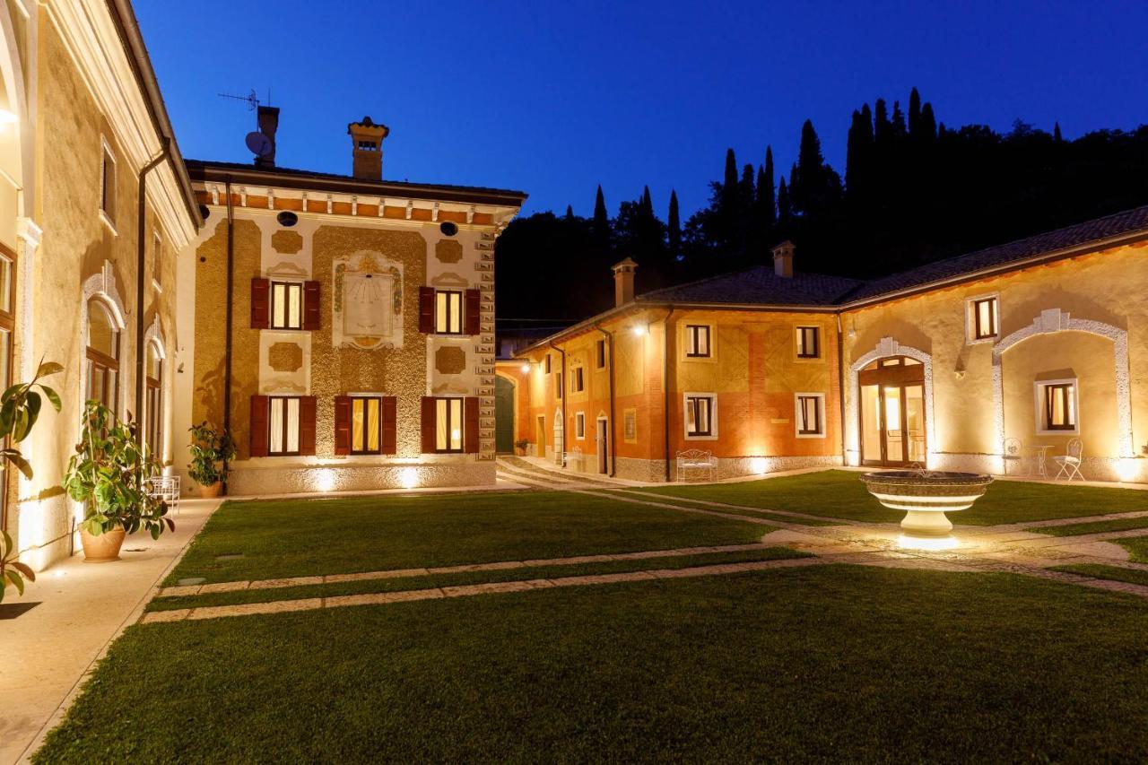 Villa Padovani Relais De Charme - Adults Only Pastrengo Ngoại thất bức ảnh