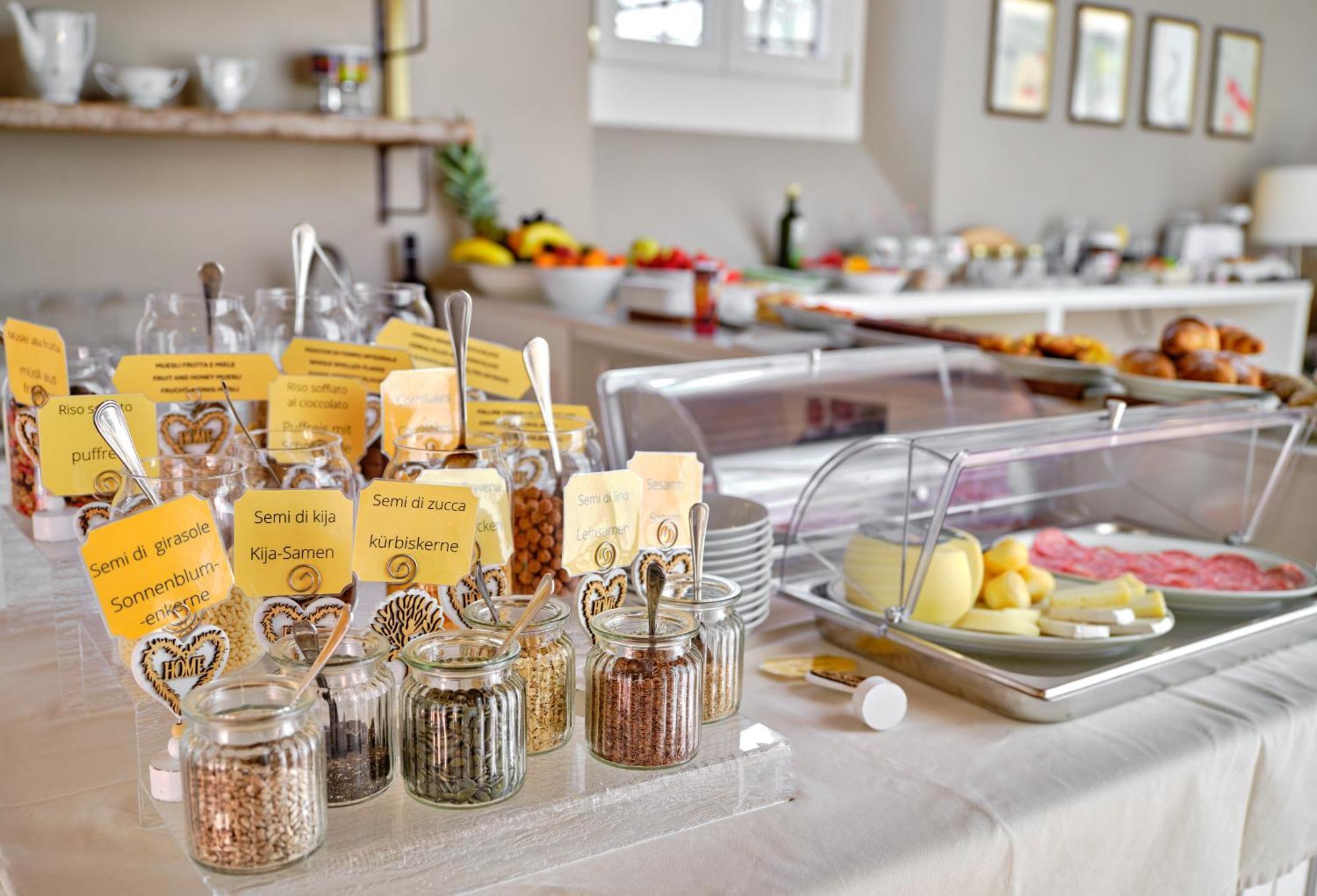 Villa Padovani Relais De Charme - Adults Only Pastrengo Ngoại thất bức ảnh